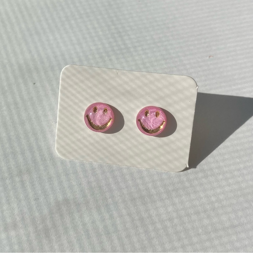 Pink Smiley Face Stud Earrings